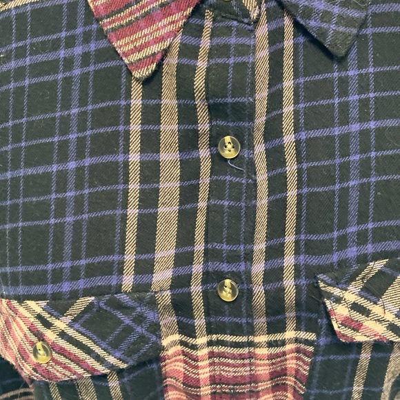 Blouse - Maurices women’s flannel blouse - Picture 2 of 3